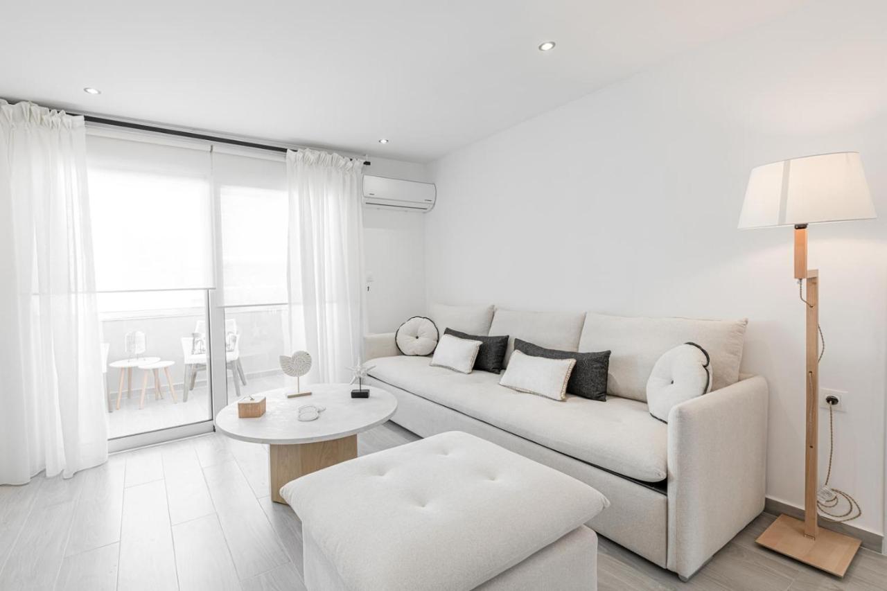 Diogenis Seaside Suite 레팀노 외부 사진
